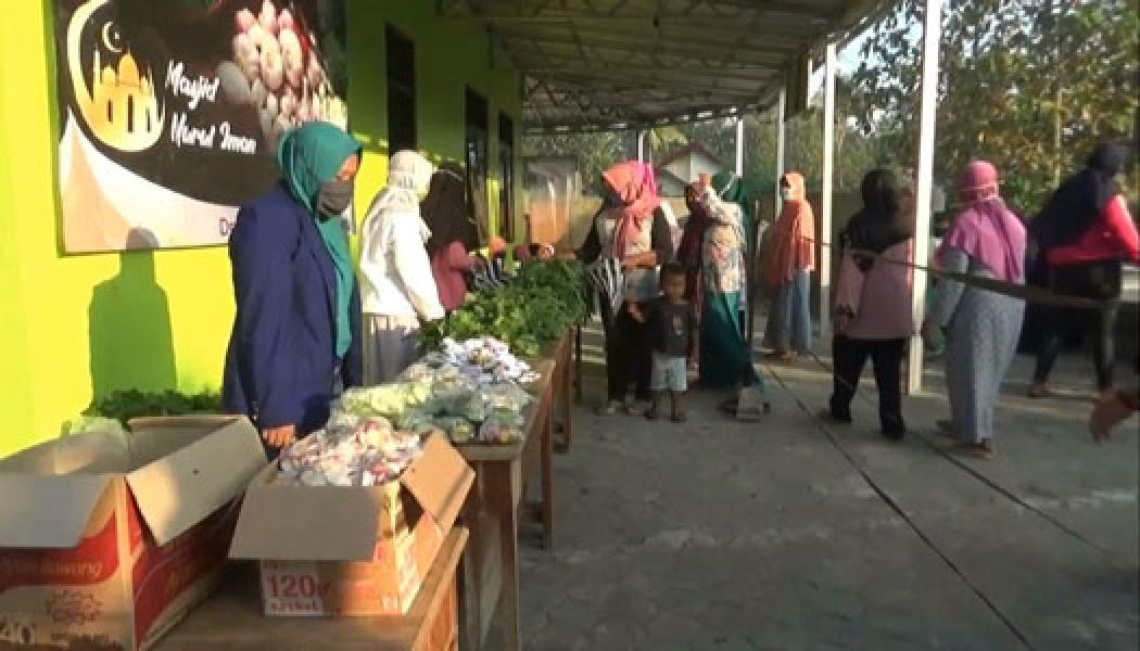 7 Keutamaan Bersedekah, Mencegah Kematian Buruk Hingga Dijauhkan Siksa Neraka