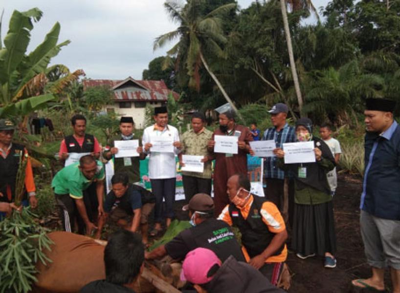 Baznas Kabupaten Siak Laksanakan Pemotongan Hewan Qurban di Kecamatan Sei Apit