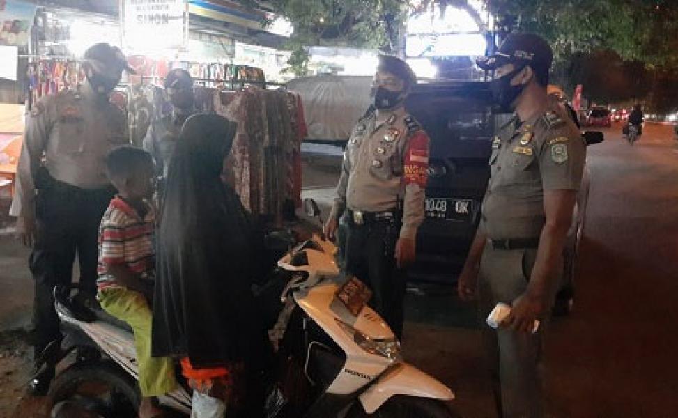 Cegah Penyebaran Covid-19, Jajaran Polsek Tualang Gencar Lakukan Patroli