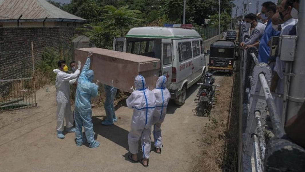 Duh! Penasehat Gedung Putih Yakin Virus Corona Abadi