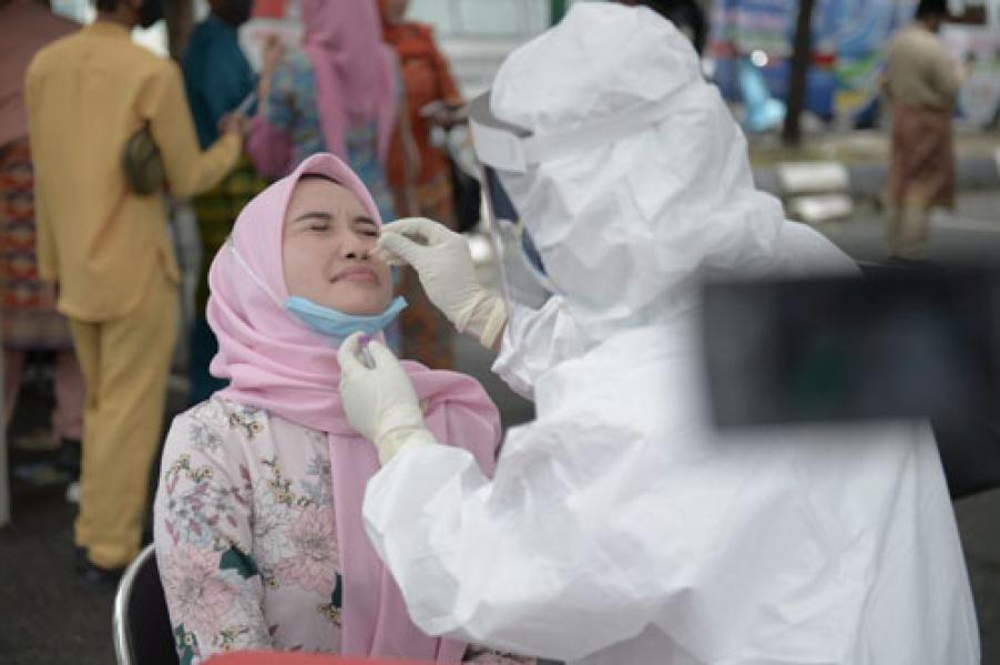 Hasil Swab Massal ASN Pemprov Riau Negatif