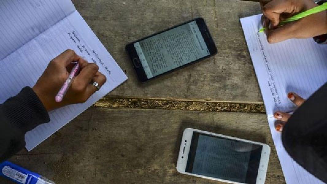 KPAI soal Dana Bos buat Beli Kuota: Bebani Sekolah