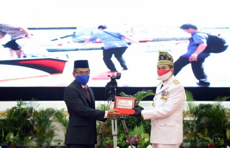 Pakaian Adat Melayu Riau Masuk Dalam Gambar Uang Kertas Rp75.000
