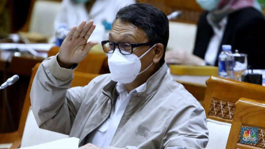 Pertamina Rugi Rp 11,33 T, Menteri ESDM: Harap Maklum