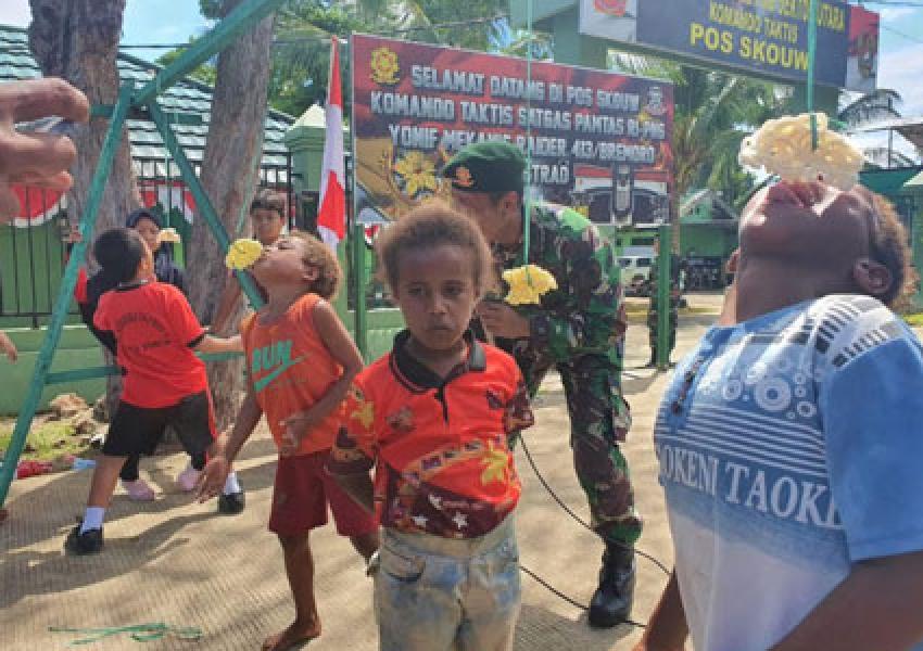 Semarakan HUT RI Ke-75, Satgas Yonif 413 Bremoro Selenggarakan Lomba