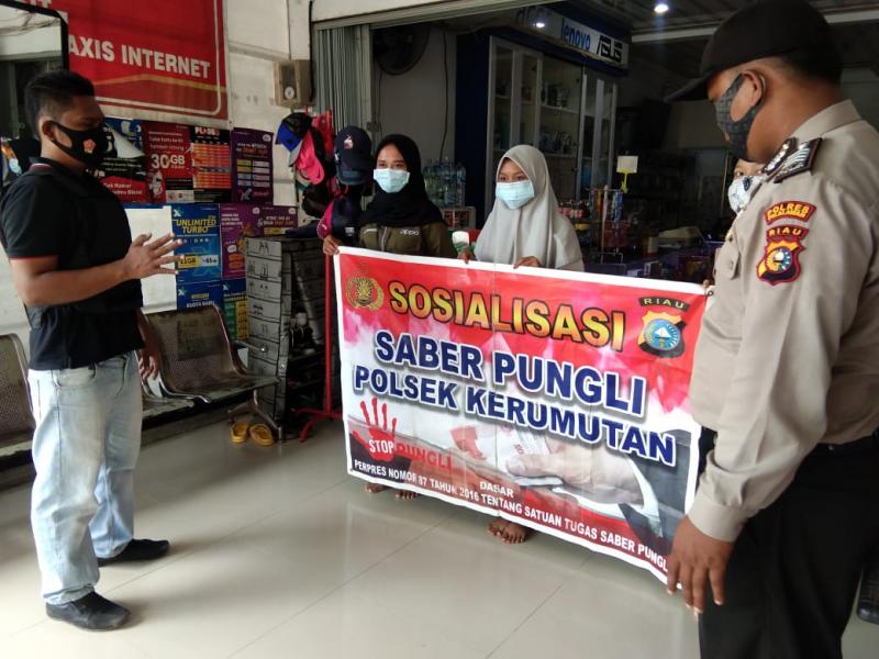 Stop Pungutan Liar, Polsek Kerumutan Gelar Sosialisasi ke Masyarakat