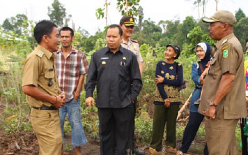 Bupati Minta Camat Tentukan Lokasi Kantor Camat Rangsang Pesisir yang Akan Dibangun
