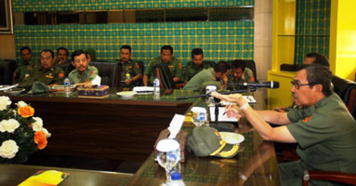 Bupati Siak Instruksikan PNS dan Sekolah Gelar Upacara Bendera 1 Oktober