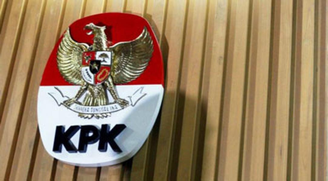 Busyro Benarkan Gubernur Riau Ditangkap