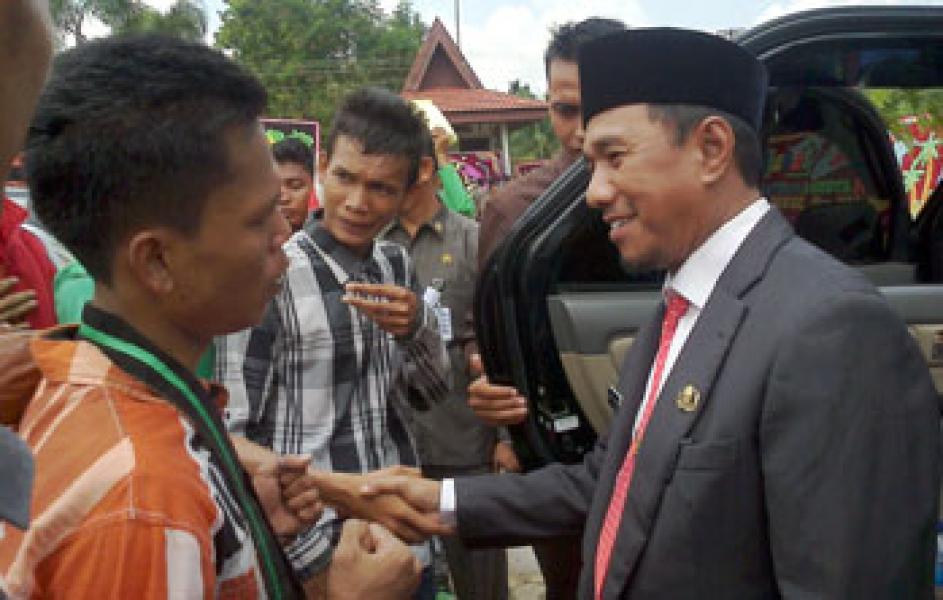 KOMPOR Gelar Aksi Damai Saat Pelantikan Anggota DPRD Rohul