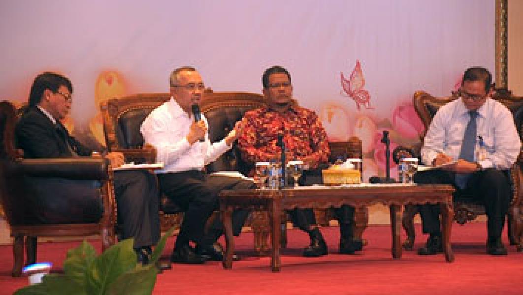 Kebijakan Rasionalisasi APBD, Pemprov Riau Siap Dikritik