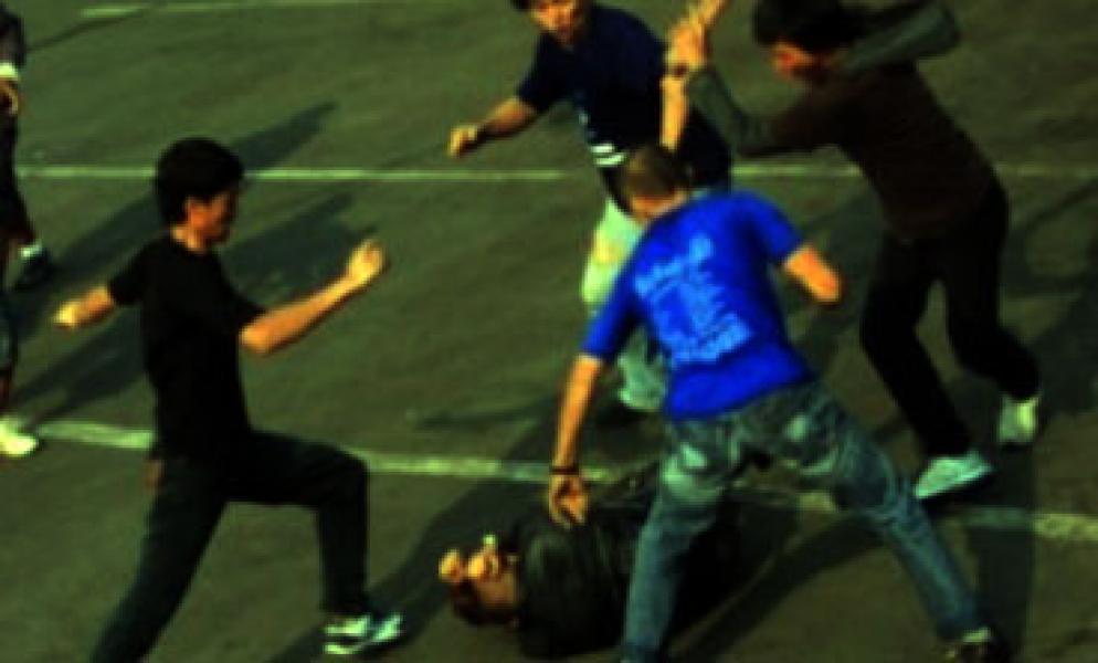 Kehabisan Bensin, Pemerkosa Kembang Desa Kritis Dihajar Massa