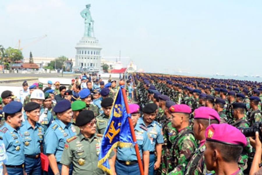 Panglima TNI Tinjau Kesiapan Peringatan HUT TNI ke-69 di Koarmatim  