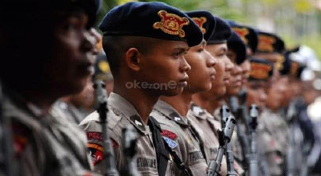 Polisi `Radikal` Karena Merasa Lebih Tinggi dari TNI