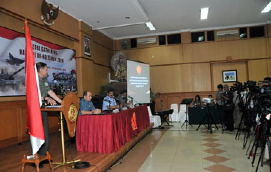 Puspen TNI Gelar Media Gathering Peringatan Hari ke-69 TNI Tahun 2014
