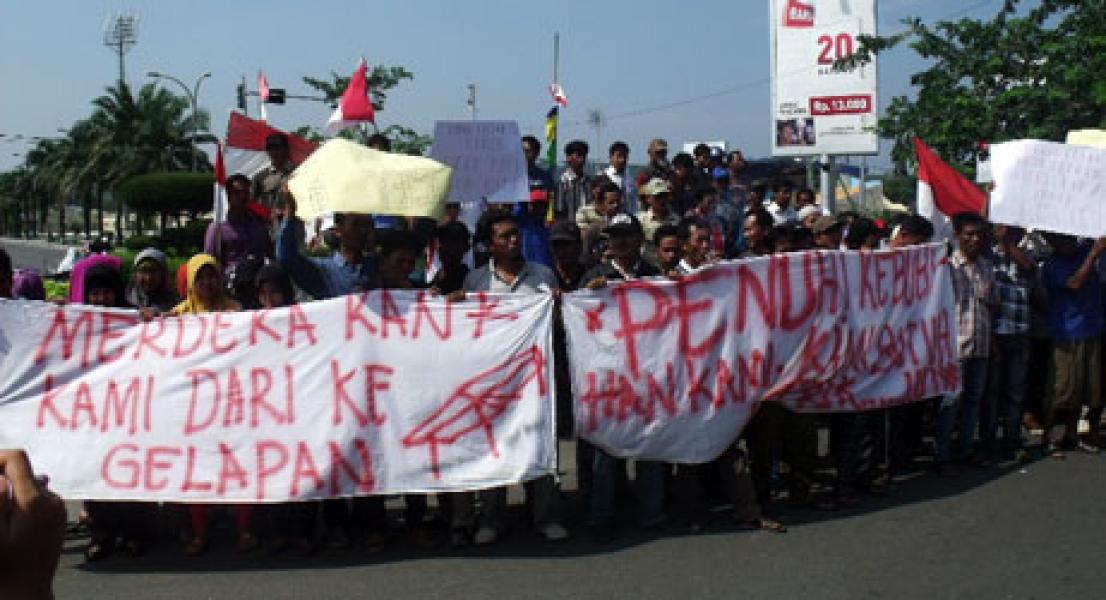 Ratusan Warga Dusun Pontian Kocik Minta Dialiri Listrik