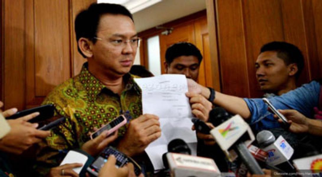 Tolak Ahok, 10 Ribu Massa FPI Geruduk DPRD