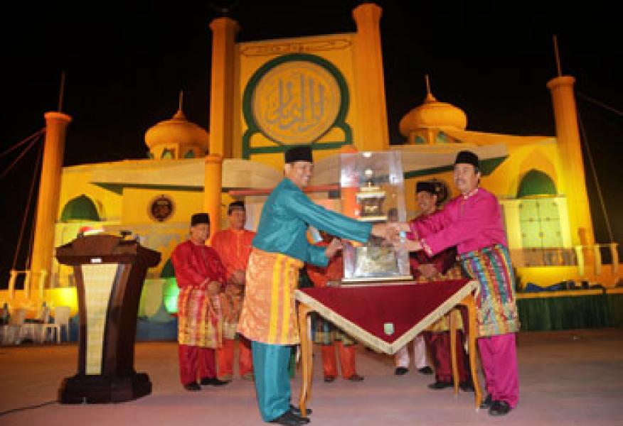 Wabup Tutup Secara Resmi MTQ ke XIV Kabupaten Siak