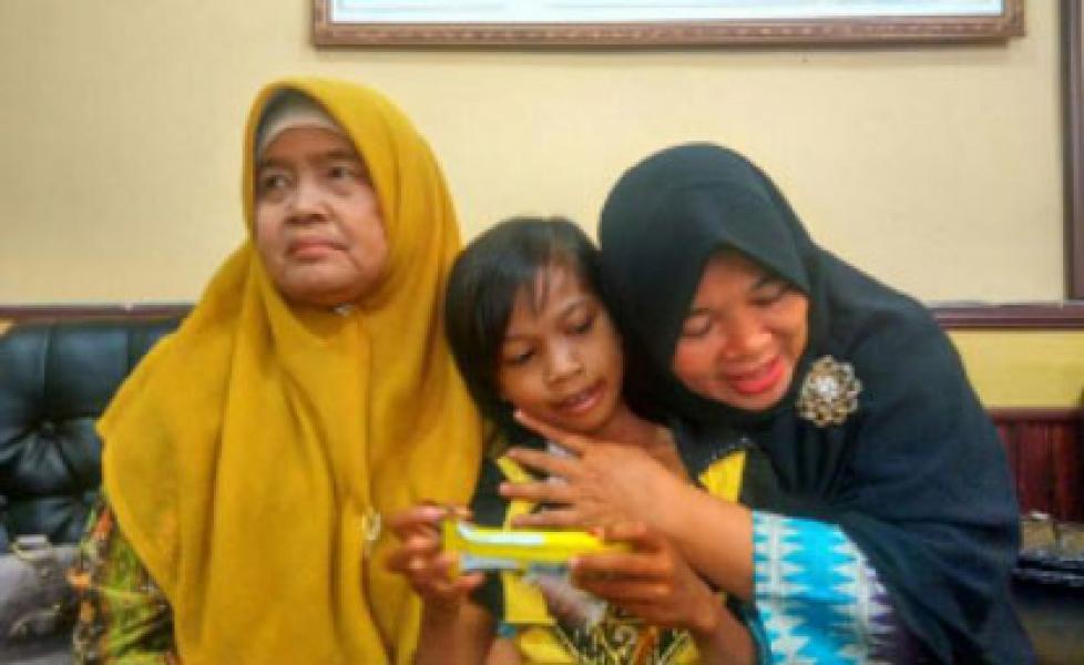 Diduga Korban KDRT, Lisa Bocah Enam Tahun Terlantar di Kampung Baru Selatpanjang