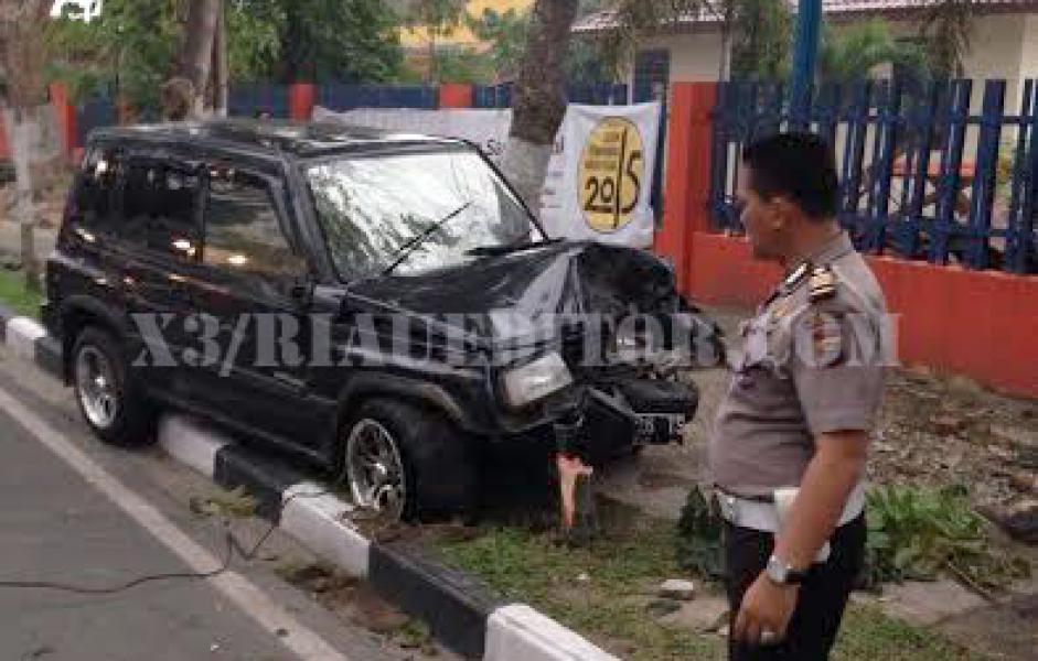 Diduga Mengantuk, Sopir Escudo Tabrak Seorang Pejalan Kaki Hingga Tewas