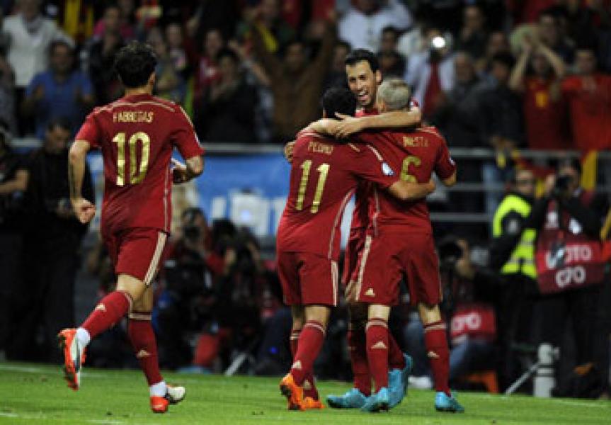 Dominasi Laga, Spanyol Hantam Slowakia