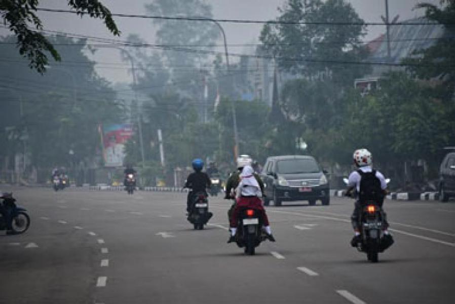 Kabut Asap di Bengkalis Kian Pekat, Jarak Pandang 500-600 Meter