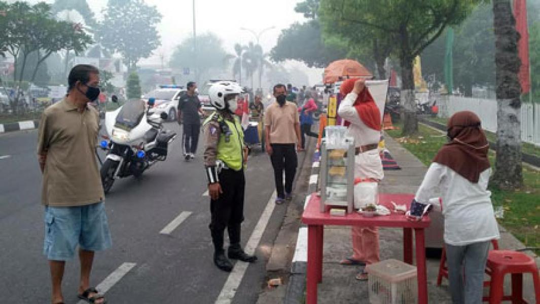 Kabut Asap di Pekanbaru di Level Berbahaya, CFD Ditiadakan