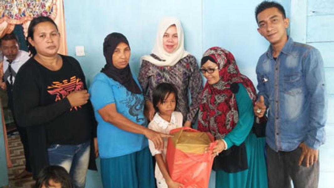 Keluarga Bantah Telantarkan Fitri Inda