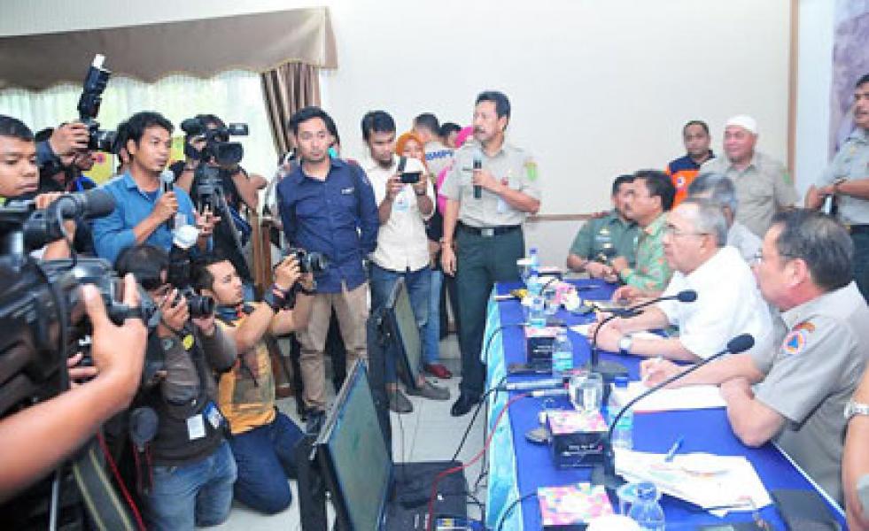 Kunjungan Kepala BNPB ke Riau, Targetkan 2 Pekan Api dan kabut Asap Hilang