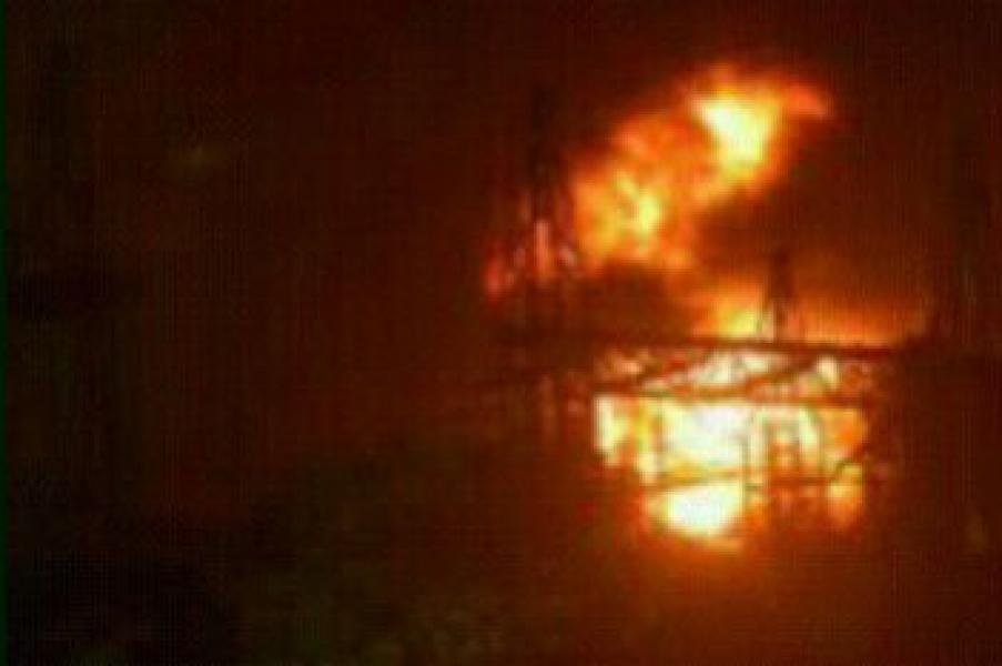 Mesin PLN Rayon Selatpanjang Terbakar Lampu Kota Sagu Mati Total