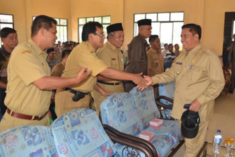 Pj Bupati Hadiri Pembukaan Pembekalan Ketua RT/RW Se Rupat Utara
