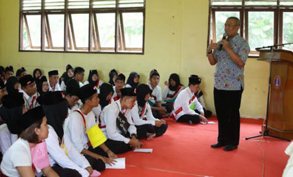 Pj Bupati Minta Mahasiswa Amik Selatpanang Jadi Pelopor