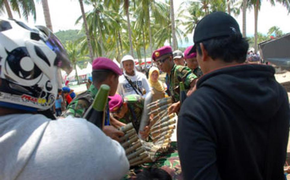 TNI Angkatan Laut Optimalkan Persiapan Puncak Sail Tomini 2015
