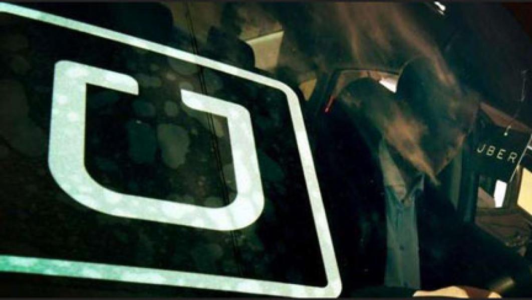 `Sopir Hantu` Gemparkan Penumpang Uber