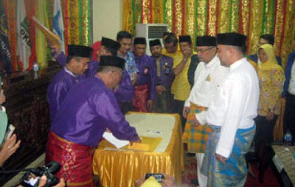Didukung Enam Partai, Pasangan Ramli-Irvan Resmi Mendaftar di KPUD 