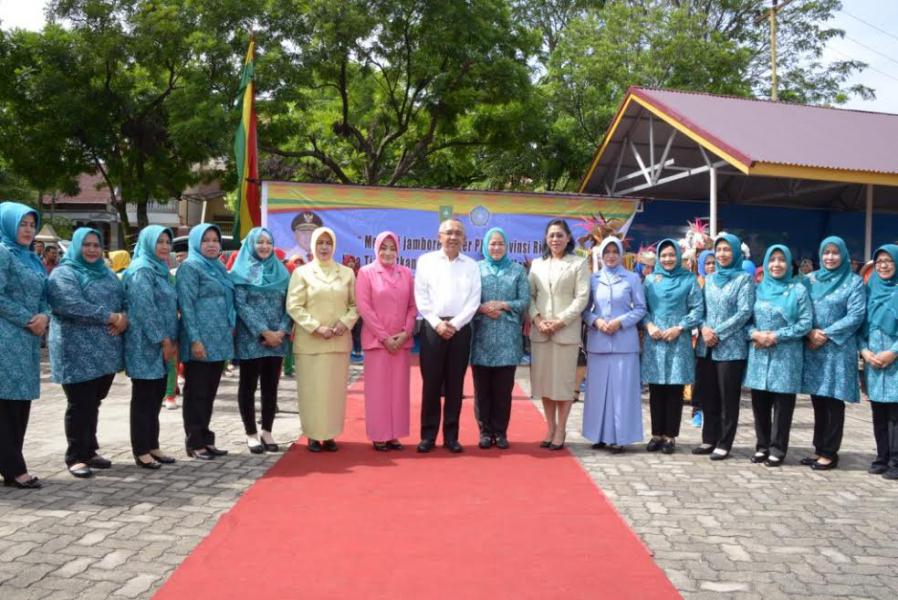 Ketua TP-PKK Bengkalis Mengikuti Jambore PKK Tingkat Provinsi Riau