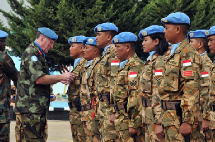 Kontingen Garuda Unifil Terima Medal Parade dari PBB