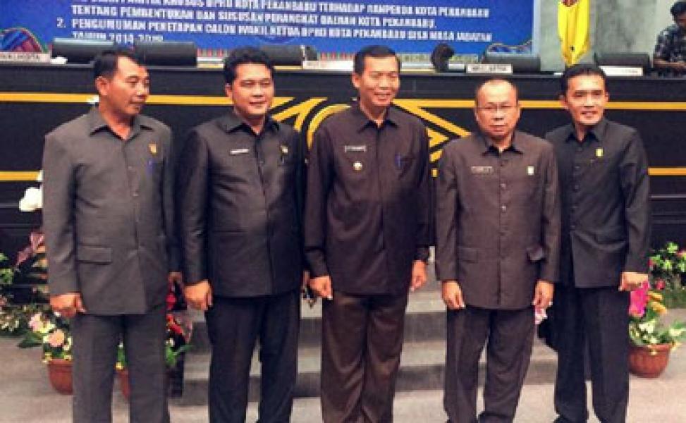Melalui Pengumuman Paripurna, Jhon Romi Sinaga Resmi Jabat Wakil Ketua DPRD