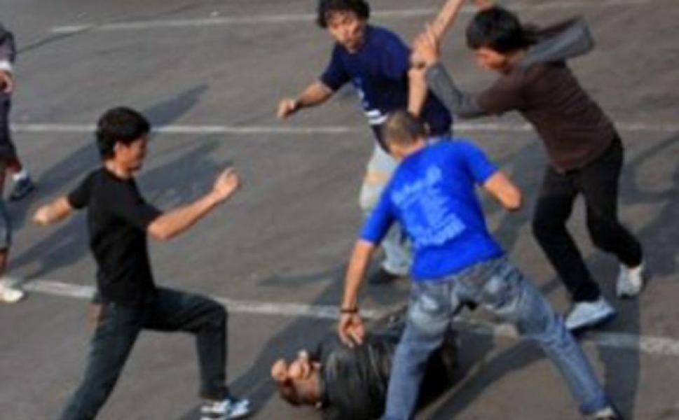 Tertangkap Tangan Curi Sepeda Motor, Warga Kampar Babak Belur Dihajar Massa