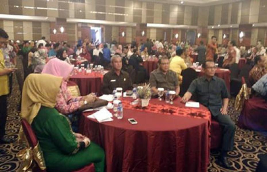 Wabup Hadiri Seminar Keberhasilan Kebijakan Pendidikan & Peran Pengawas Kelembagaan Tahun 2016