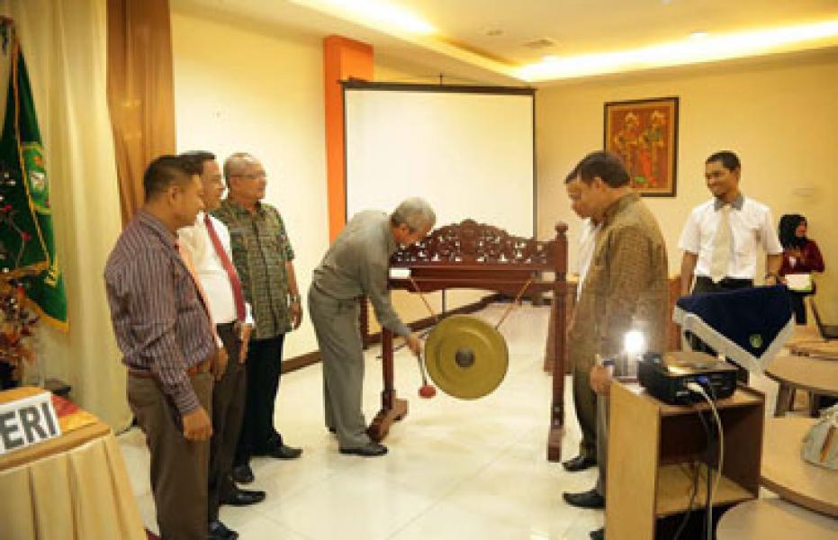 Wabup Said Hasyim Buka Kuliah Umum STKIP Meranti Tahun 2016