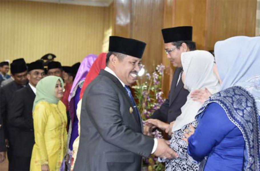 Bupati Amril Ucapkan Selamat Dan Taniah Kepada Abdul Kadir Sebagai Ketua DPRD Bengkalis