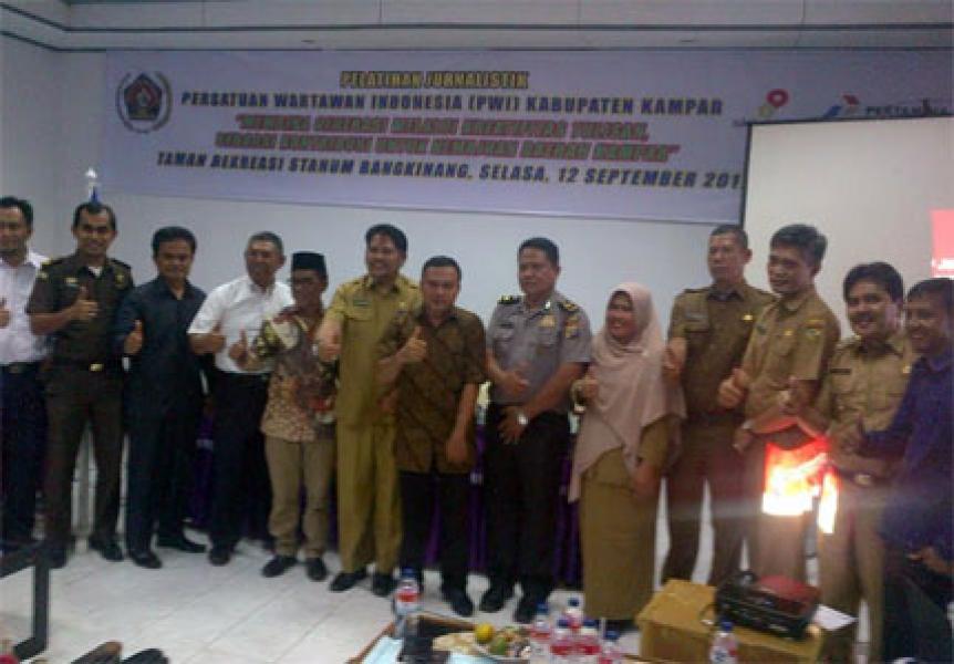 Kabag Kesra Setdakab Kampar: Bupati Tidak Alergi Dikritik, Asal Kritik Membangun