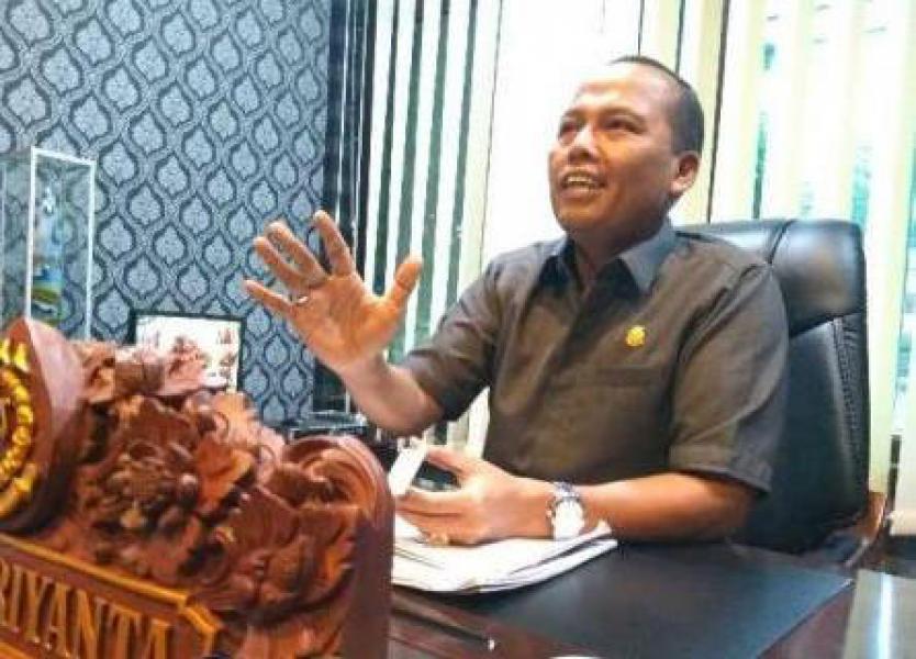 Kejati Riau Tetapkan Empat Tersangka Kasus Korupsi Lampu Jalan Pekanbaru