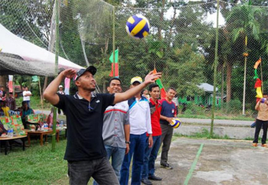 Ketua PBVSI Bengkalis Buka Turnamen Jangkang Cup I