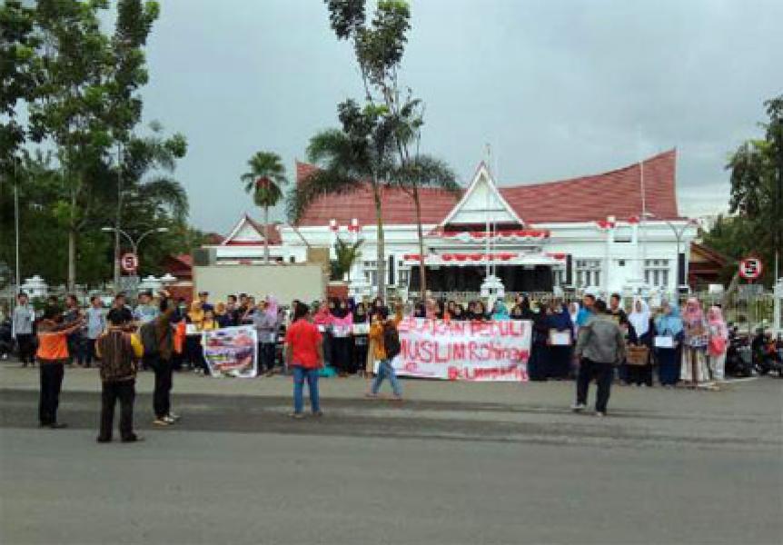 Peduli Rohingya, LMND Kampar dan FPK Gelar Aksi Penggalangan Dana