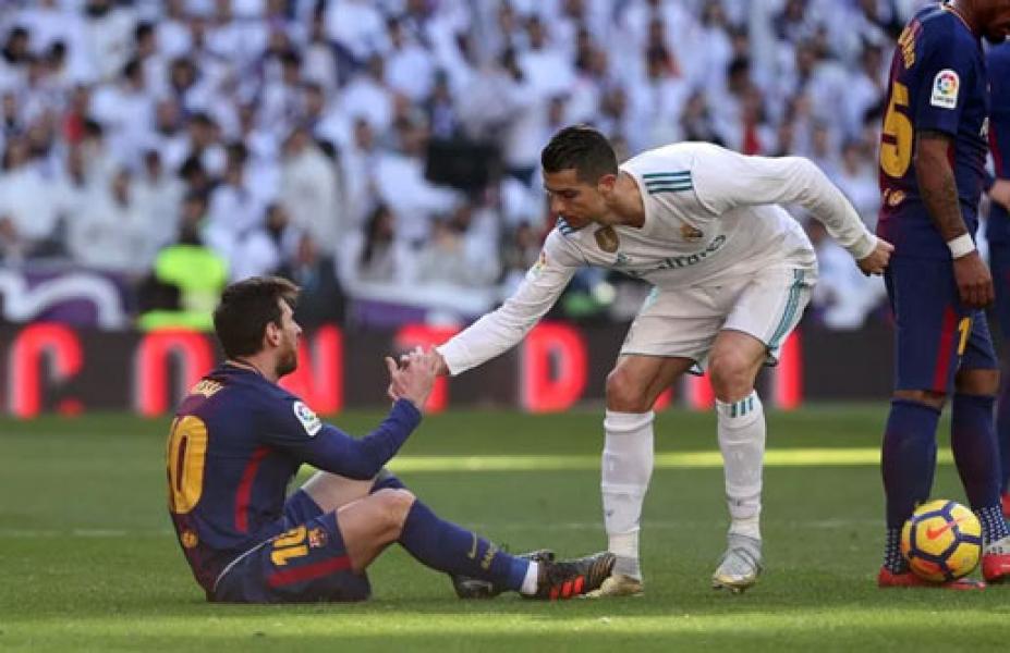 Absen Hadiri Malam Penghargaan FIFA, Ronaldo-Messi Dianggap Tidak Respek