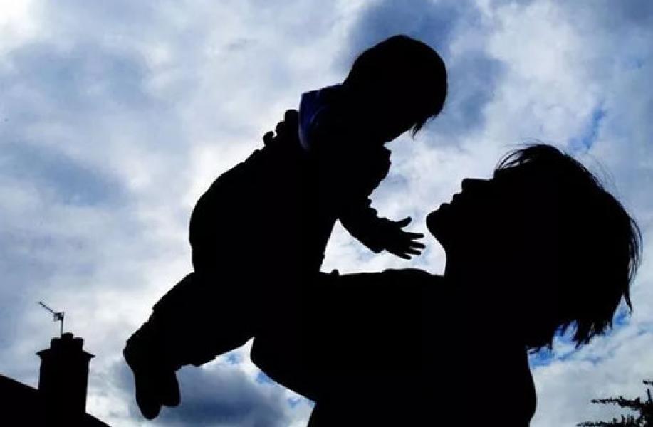Bocah Lahir dari Sperma Pria yang Sudah Meninggal, sang Ayah Menuntut Inisiatornya