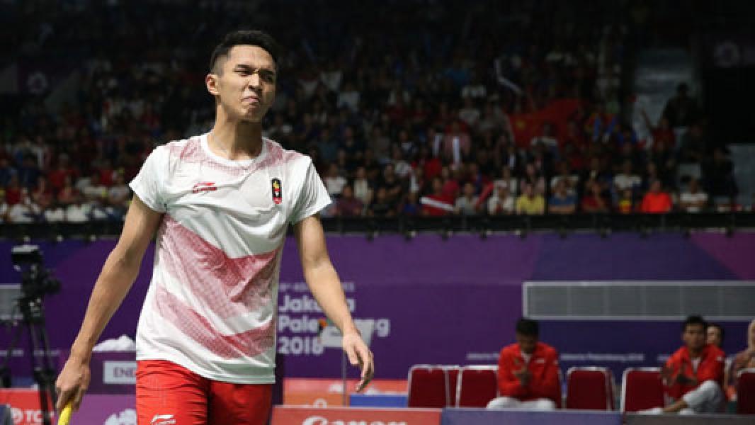Jonatan Christie Tumbang di Tangan Ka Long Angus