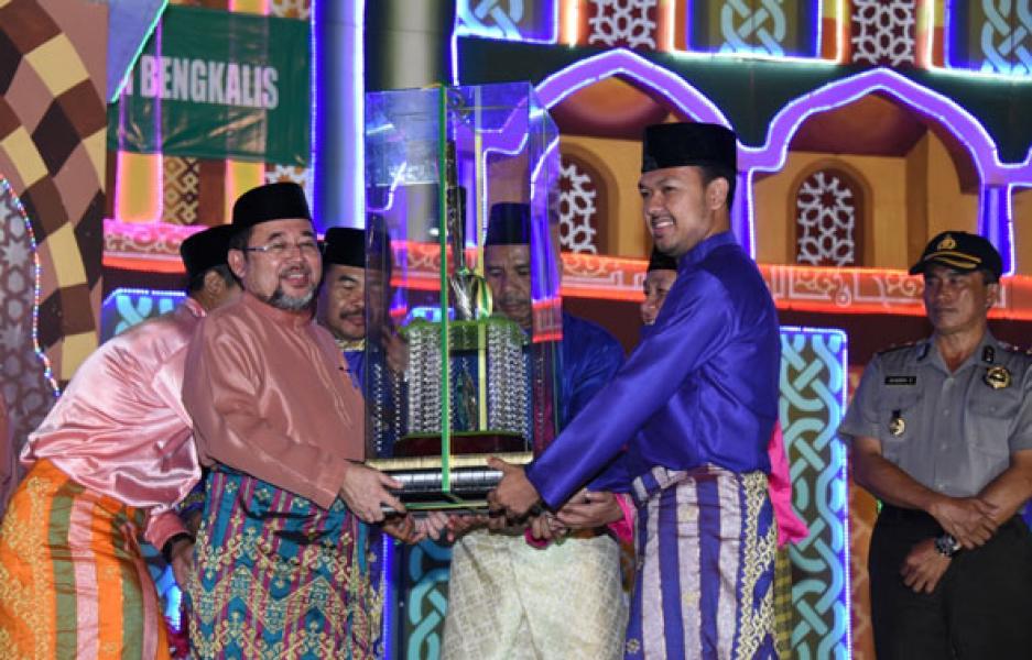 Kecamatan Bengkalis Kembali Raih Juara Umum di MTQ Ke-43 Tingkat Kabupaten